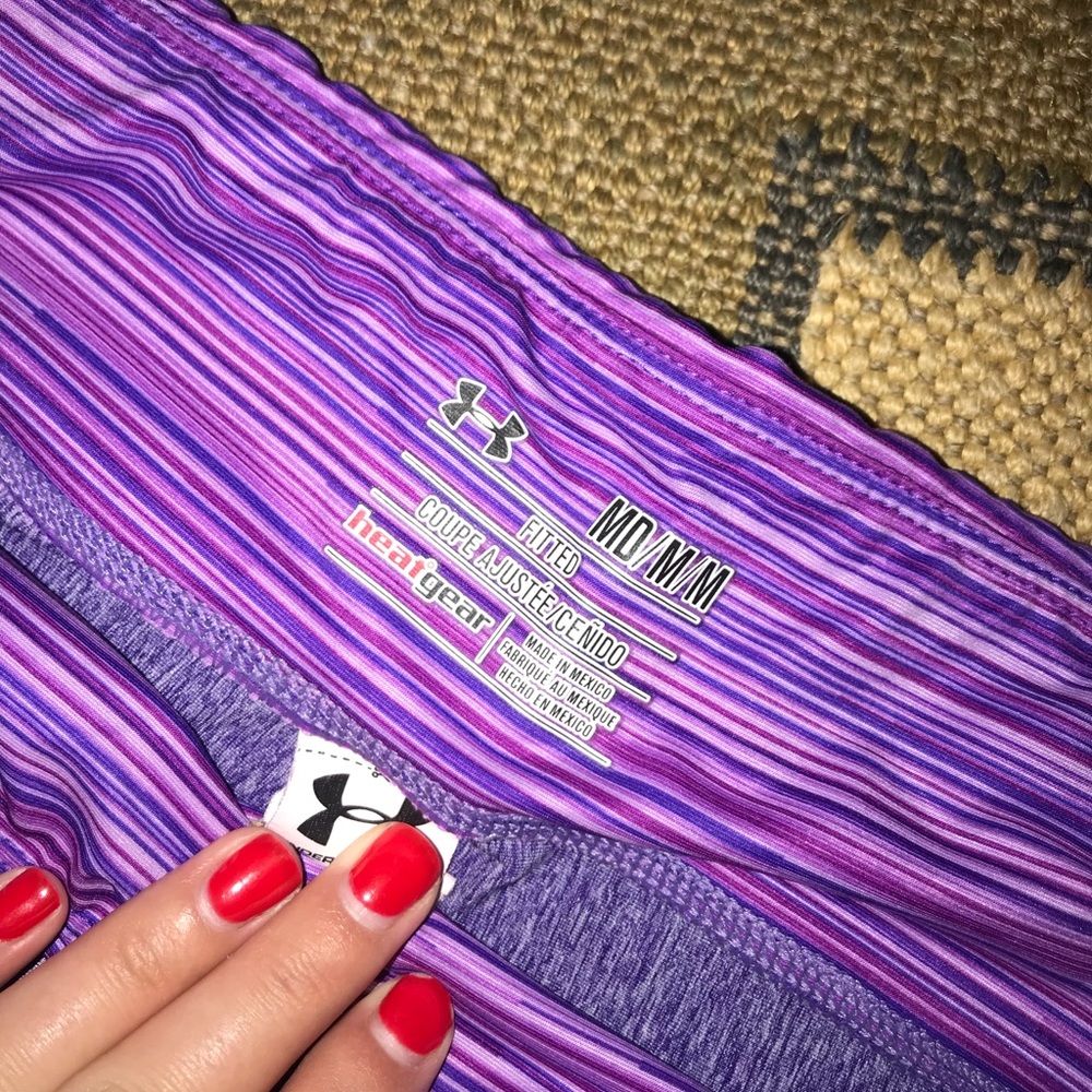Under Armor Cropped yoga pants - Picture 2 of 4